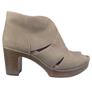 Dansko Women’s Delphina Brown Suede Open Toe Ankle Boot Size 39 US 8.5/9